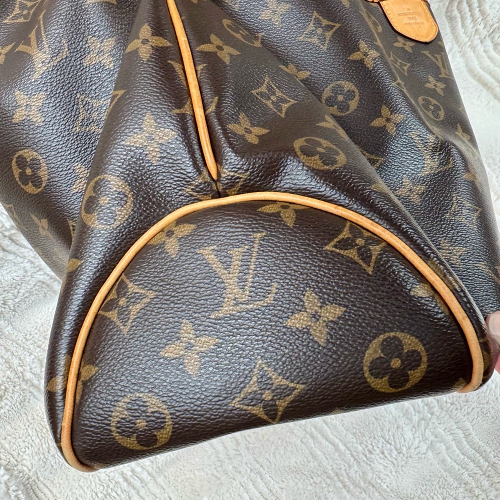 Louis Vuitton Delightful MM Monogram Shoulder Bag - Picture 13 of 14